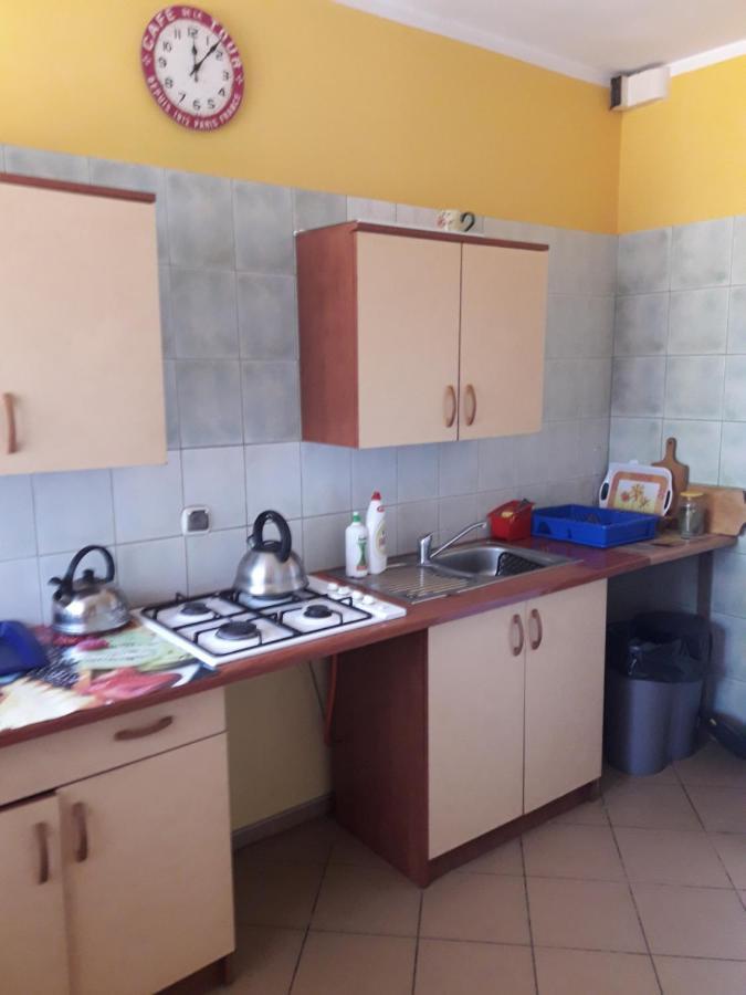 U Wikinga Hotel Zastan Bagian luar foto